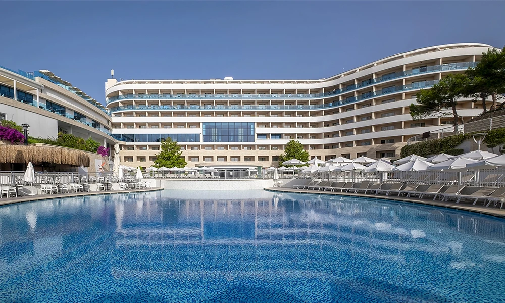 Transfer from Antalya Airport to A Good Life Utopia Family Resort