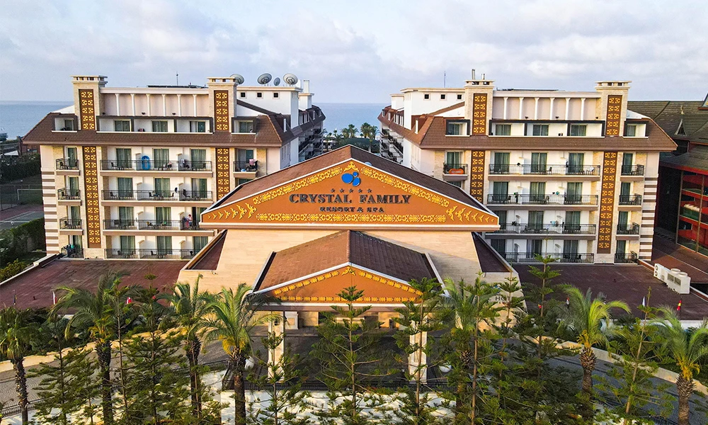 Transfer from Antalya Airport to Crystal Family Resort & Spa