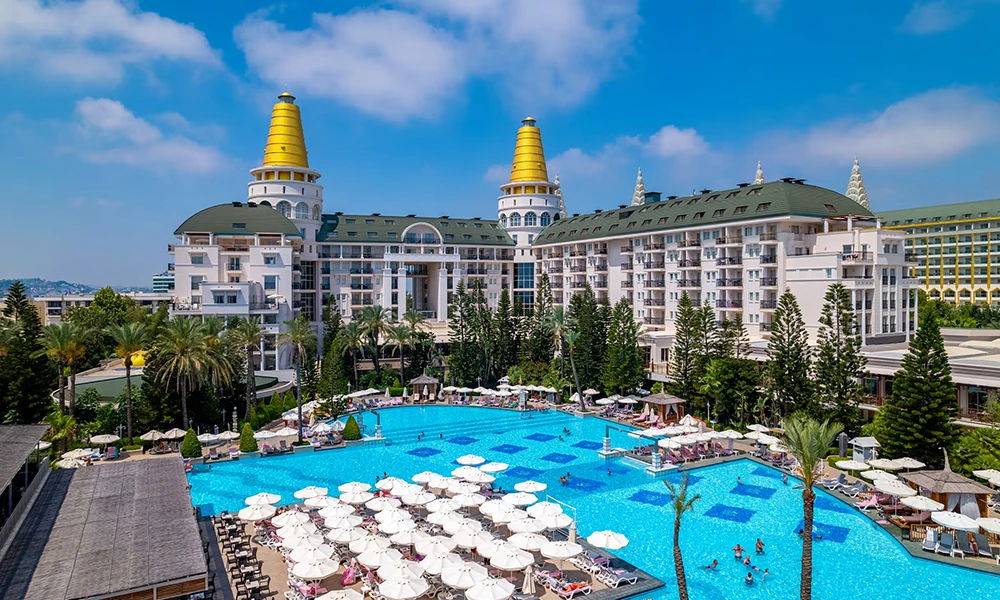 Transfer from Antalya Airport to Delphin Diva Premiere