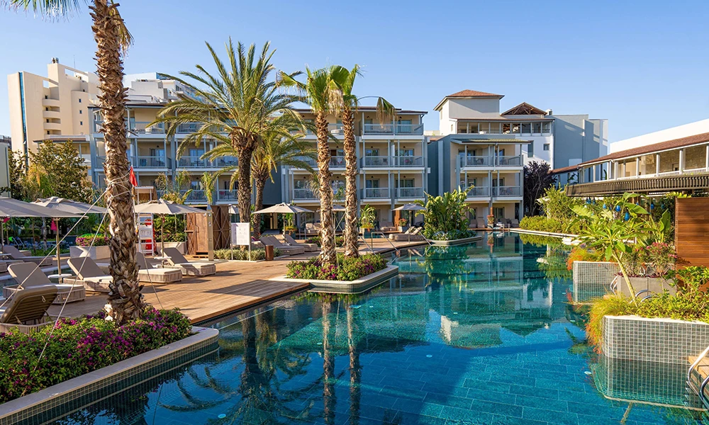 Transfer from Antalya Airport to Lara Barut Collection