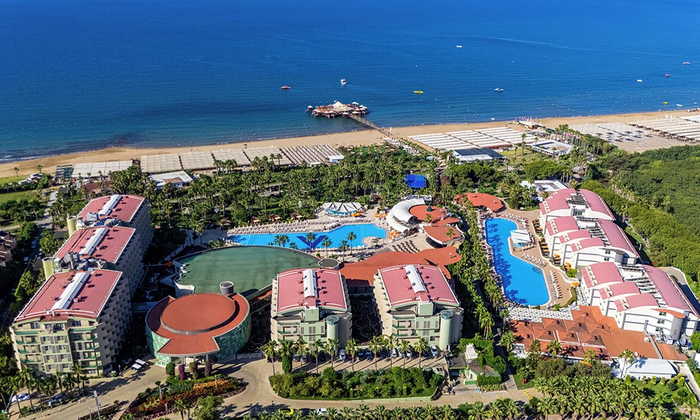 Transfer from Antalya Airport to VONRESORT Golden Coast