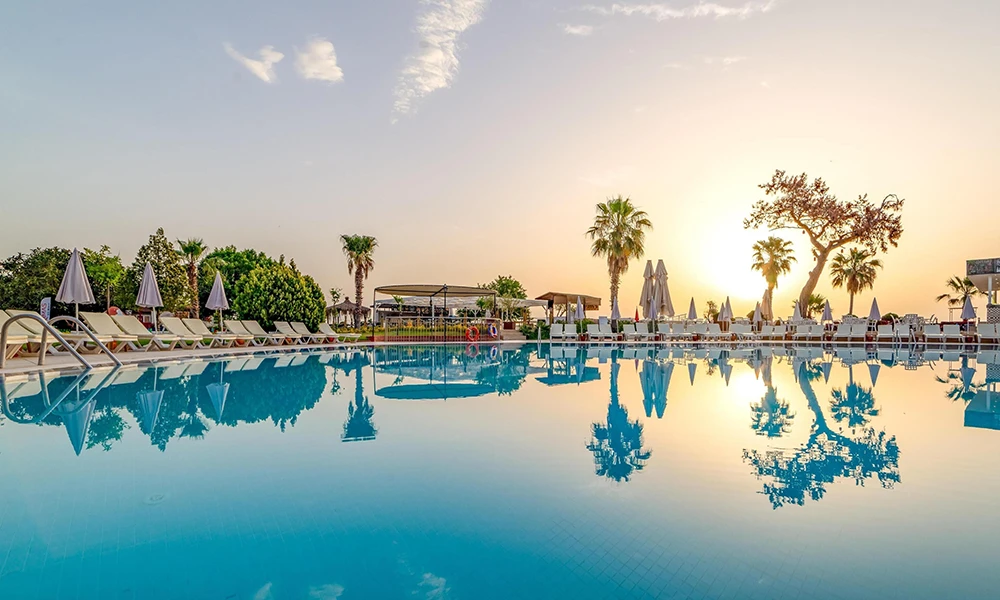 Transfer vom Flughafen Antalya nach Armas Gül Beach