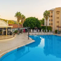 Transfer vom Flughafen Antalya nach Armas Kaplan Paradise Hotel