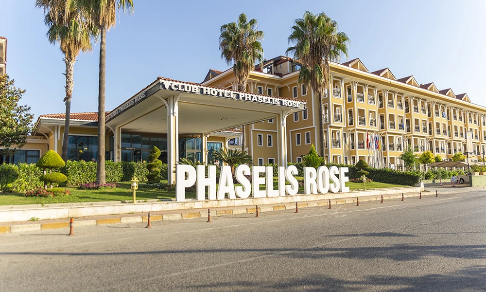 Transfer vom Flughafen Antalya nach Club Hotel Phaselis Rose