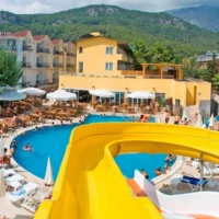 Transfer vom Flughafen Antalya nach Club Hotel Sunbel