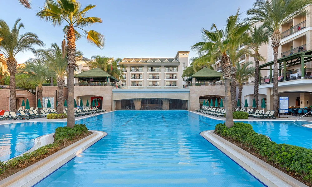 Transfer vom Flughafen Antalya nach Dobedan Beach Resort Comfort