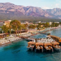 Transfer vom Flughafen Antalya nach DoubleTree by Hilton Kemer