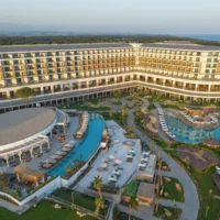 Transfer vom Flughafen Antalya nach Ethno Belek