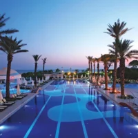 Transfer vom Flughafen Antalya nach Limak Atlantis Deluxe Hotel