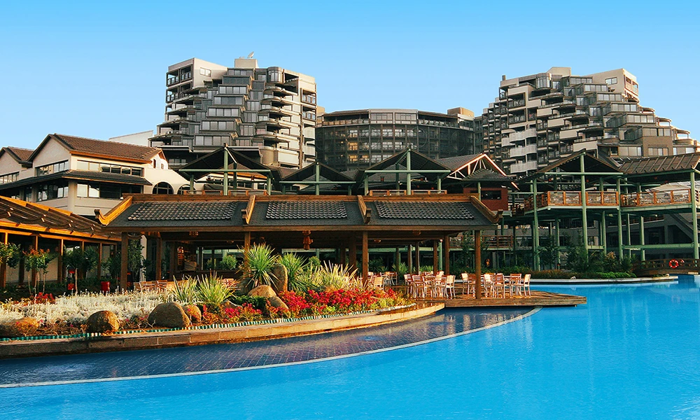 Transfer vom Flughafen Antalya nach Limak Lara Deluxe Hotel