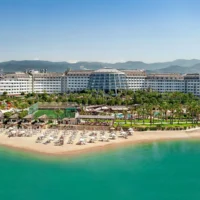 Transfer vom Flughafen Antalya nach Long Beach Alanya