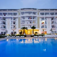 Transfer vom Flughafen Antalya nach Maya World Park Hotel