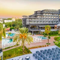 Transfer vom Flughafen Antalya nach Nova Park Hotel