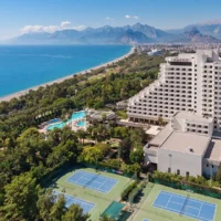Transfer vom Flughafen Antalya nach Özkaymak Falez Hotel