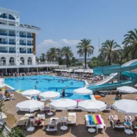 Transfer vom Flughafen Antalya nach Palm World Resort & Spa