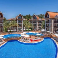 Transfer vom Flughafen Antalya nach Quattro Family Club Dem Hotel