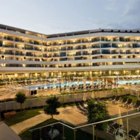 Transfer vom Flughafen Antalya nach Selene Beach & Spa Hotel