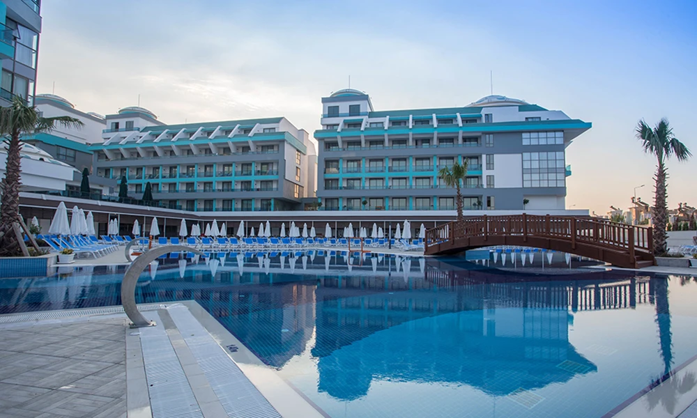 Transfer vom Flughafen Antalya nach Sensitive Premium Resort & Spa