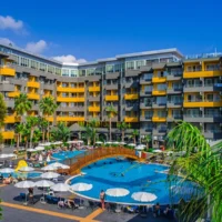 Transfer vom Flughafen Antalya nach Senza Grand Santana Hotel