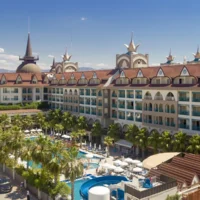 Transfer vom Flughafen Antalya nach Side Crown Palace