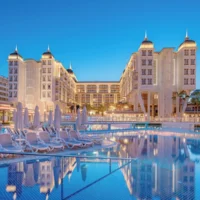 Transfer vom Flughafen Antalya nach Sidera Kirman Premium