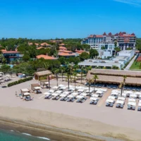 Transfer vom Flughafen Antalya nach Sirene Belek Hotel