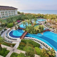 Transfer vom Flughafen Antalya nach Sunis Kumköy Beach Resort Hotel & Spa