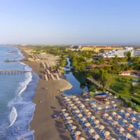 Transfer vom Flughafen Antalya nach Sunrise Resort Hotel