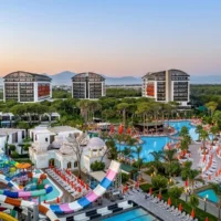 Transfer vom Flughafen Antalya nach Trendy Lara